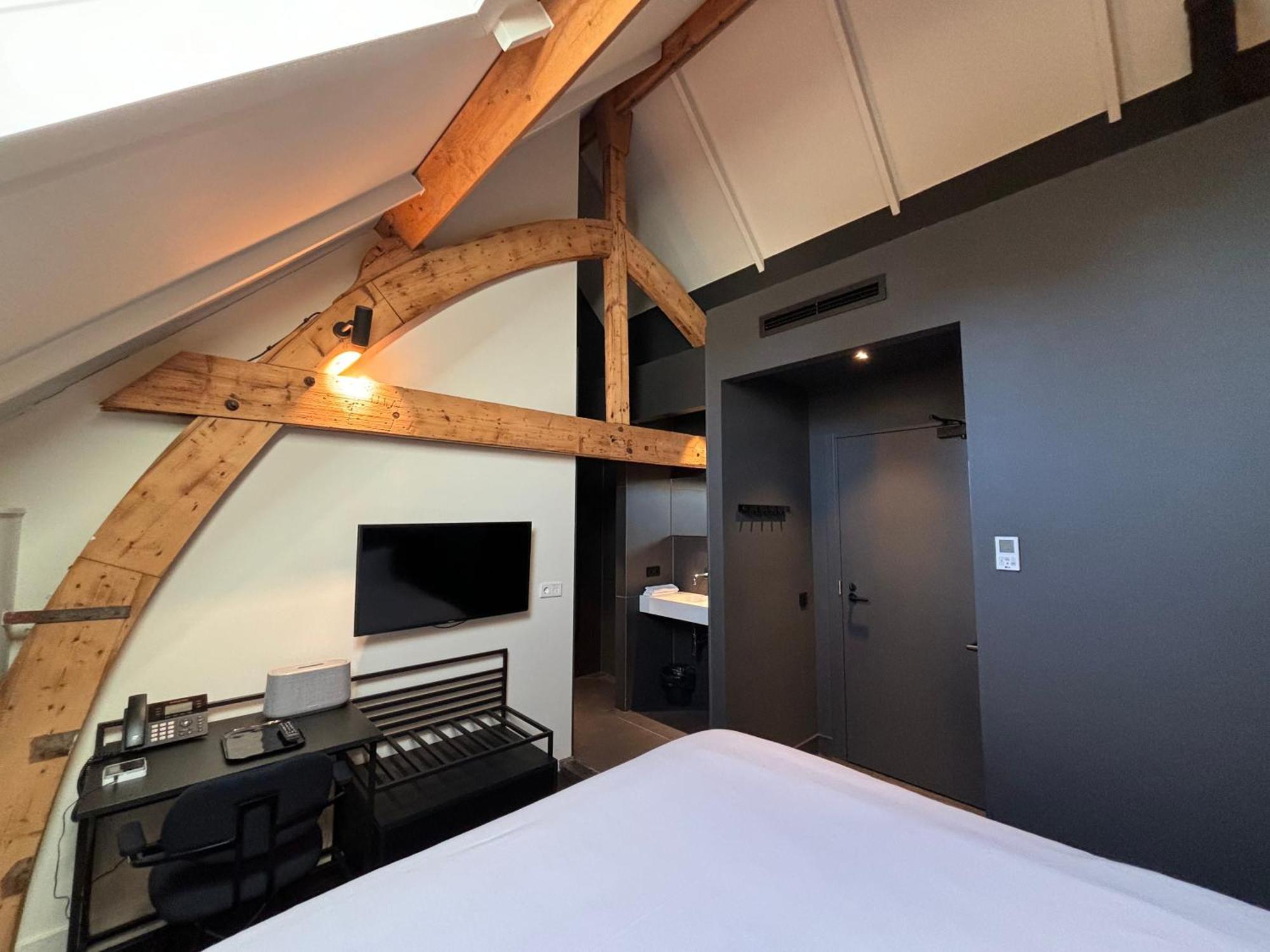 Kazerne Hotel - Member Of Design Hotels Eindhoven Luaran gambar